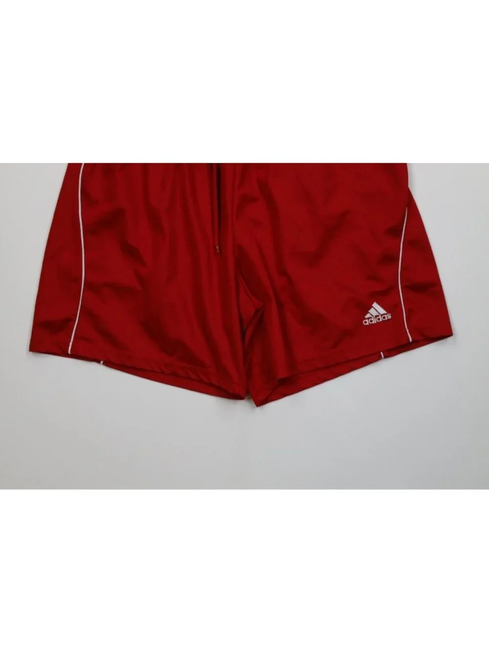 Vintage Y2K 2007 Adidas Mens Large Above Knee Running Jogging Soccer Shorts Red